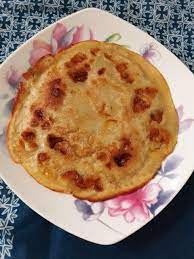 Mie instan dan pelet dibuat menjadi tepung, kelapa parut dibuat santan dan digodok sampai keluar minyaknya. Tak Sekadar Lempeng Biasa Halaman All Kompasiana Com