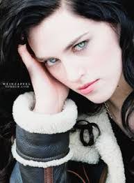 Katherine Mcgrath's Instagram, Twitter & Facebook