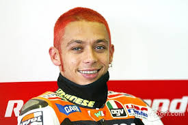 As of 2021, valentino rossi's net worth is $160 million. Lockenkopf Und Mehr Valentino Rossi Im Laufe Der Jahre