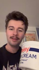 daisybrand please sponsor me