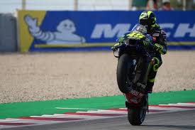 Apa yang bisa dicermati dari momen ini? Rossi Resmi Satu Tahun Lagi Di Motogp Antara News