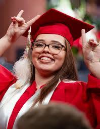 Parker Dotson's Instagram, Twitter & Facebook