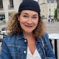 Anne Vidal (Francia), Artista de collage contemporáneo