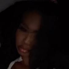 Sabrina Tuttle's Instagram, Twitter & Facebook