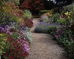 You will find a high quality flower to plant at an affordable. Garden Borders 25 Ideas For The Perfect Planting Scheme Real Homes