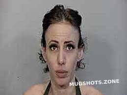 Darla Monroe's Instagram, Twitter & Facebook