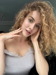 I wasn't kidding when I said I don't believe in pants