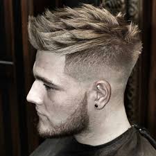 Undercut Manner Trendfrisur Facettenreich Wandelbar Und Maskulin Herrenhaarschnitt Herrenfrisuren Herrenschnitte
