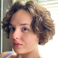 Tabitha Gilmore's Instagram, Twitter & Facebook