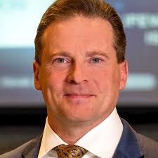 David Schmidt's Instagram, Twitter & Facebook