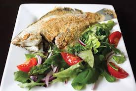 Nestle cod pieces into baking dish. White S Smoked Cod With Creamy Parsley Sauce On Garlic Mash White Fisheries