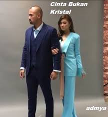 Slot Akasia Cinta Bukan Kristal