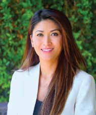 Raquel Whitlock's Instagram, Twitter & Facebook