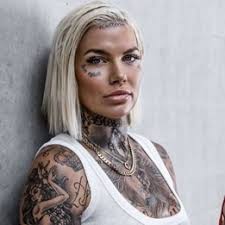 Desley Robinson vs. Chloe Chaos, SLB Fight Night