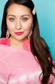 Becky Barry's Instagram, Twitter & Facebook