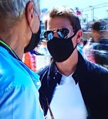 Verstappen ha detto di aver guardato i replay dell'incidente con suo figlio ed entrambi hanno convenuto che ad hamilton era stato lasciato abbastanza spazio. H9fr7331ngqsym