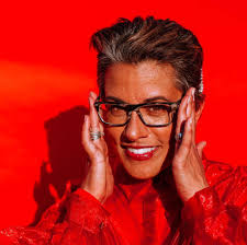 Betsy Charles's Instagram, Twitter & Facebook