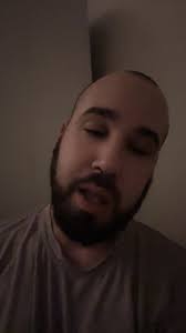 Jonathon Thomas Pinheiro (@heyyyitsjonathon)