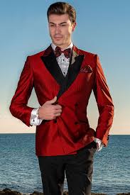 Per il 2012 carlo pignatelli lancia una nuova linea di abiti colorati per lo sposo. Abito Doppiopetto Uomo Shantung Misto Seta Rosso E Pantalone Nero Pantaloni Neri Abiti Da Sposa Seta Rossa