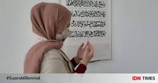 Namun pada kenyataannya si dia tidak mencintai lantas bagaimana cara untuk mengubah keadaan saat ini menjadi seperti yang kita inginkan? Jatuh Cinta Ini Doa Secara Islam Agar Seseorang Merindukan Kamu