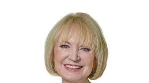 Julie Hamrick's Instagram, Twitter & Facebook