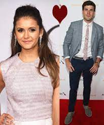 Looch, ninja, neens, doedoe) in sofia, bulgaria geboren. Nina Dobrev Verliebt In Whiplash Star Austin Stowell Womenweb De