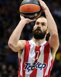 Born august 7, 1982) is a greek professional basketball player for olympiacos of the euroleague. Vassilis Spanoulis Olympiacos Piraeus Euroleague 2012 13 Adidas Next Generation Tournament