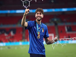 May 31, 2021 · la juventus cerca rinforzi sul mercato a centrocampo. Juventus Confiado En El Fichaje De Locatelli