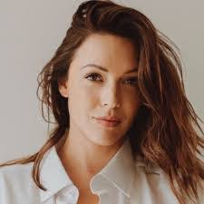 Candice Branham's Instagram, Twitter & Facebook