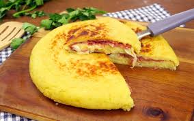 Maybe you would like to learn more about one of these? Torta Di Patate In Padella Con Prosciutto E Mozzarella Ilfogliettone Itilfogliettone It