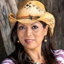 Jocelyn McDaniel (@JDCMcDaniel)