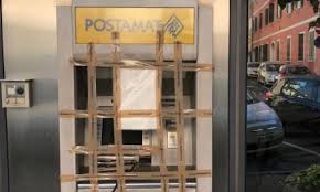 Check spelling or type a new query. Orzinuovi Malviventi Tentano Di Forzare Il Postamat Ora Fuori Uso Prima Brescia