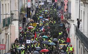 Ce samedi 2 février, les gilets jaunes organisaient leur « acte 12 » à paris, mais aussi à valence, rennes, nantes, caen, rouen, bordeaux, marseille. Acte 12 Des Gilets Jaunes 58 600 Manifestants Partout En France Le Parisien