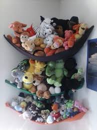 Diy Stuffed Animal Hammock Made Out Of Scrap Fabric Folded Into A Triangle With A 90 Degree Angle And Kids Room Organization Stuffed Animal Hammock Kids Room