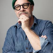 Art Movez_ is where creativity, innovation, and social justice converge in  dynamic conversations that challenge the status quo. Hosted by the  insightful Toni Williams and the visionary Eli Kuslansky, this podcast dives