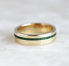 Unisex Wedding Band With Emerald Inlay 14k Or 18k Solid Gold Emerald Wedding Band Gold Diamond Wedding Band Mens Wedding Rings