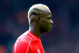 Footballer for @mancity, @nikeuk athlete and @easportsfifa ambassador. Fussballer Frisuren Die Schonsten Und Schlimmsten Hairstyles Aller Zeiten Gq Germany