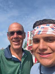 Steve Arel yesterday 9/13/22, owner of OConners in Multnomah. As alert and  fun as ever. Miss OConners but we still have Steve.