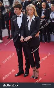 Virginie efira est l'invitée en direct de stéphane boudsocq et d'yves calvi. Virginie Efira And Niels Schneider Attend The Closing Ceremony Screening Of Ad Sponsored Niels Schneider Virginie Efira Pantsuit Fashion Style
