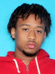 UPDATE: 3-31-21 ASHTON HATTER WAS ARRESTED BY BRPD FUGITIVE FRIDAY  Detectives with the Baton Rouge Police Department are attempting to locate ASHTON  HATTER. Hatter is wanted