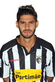 Em outubro de 2015, suspendeu o contrato com o atlético para ingressar no reality show a. Goncalo Quinaz Goncalo Filipe Carvalho Quinaz Pereira