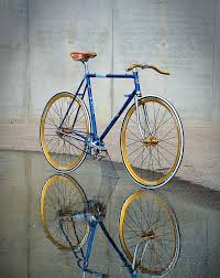 Pin By Robie Su On Fixed Gear Fixie Bike Fixed Gear Bike Fixie