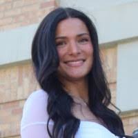 Lauren Pusateri's Instagram, Twitter & Facebook