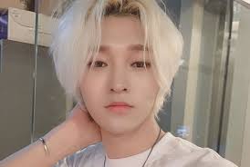 Please support all idols no matter where they are from or what group they are in. Berpenampilan Berbeda 9 Fakta Menarik Junji Member Onlyoneof