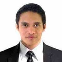 Dennis Badar's Instagram, Twitter & Facebook