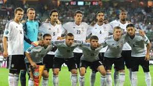 Lass / lasst uns nach hause gehen. Em Diese Dfb Elf Soll Die Niederlande Nach Hause Schicken Fussball