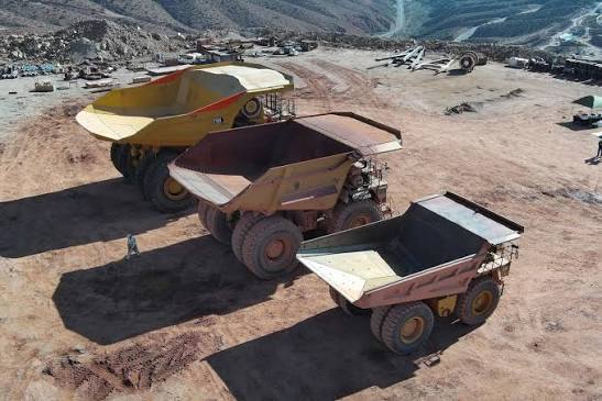 Go big or go bigger. 🚚✨ The biggest haul trucks Morenci has ever seen officially are on the move. These ultra‑class haul trucks can carry up to 410 tons per load, about
