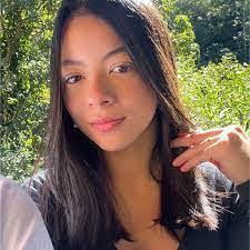 Jasmine Carrero's Instagram, Twitter & Facebook