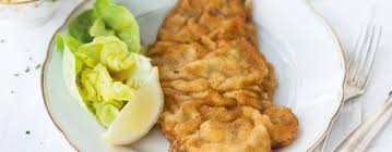Its saying, 'a wiener schnitzel is a wiener schnitzel', alludes to its simplicity. ã‚¦ã‚£ãƒ¼ãƒŠãƒ¼ã‚·ãƒ¥ãƒ‹ãƒƒãƒ„ã‚§ãƒ«