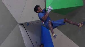 It was a day for youth to shine, with alberto ginez lopez (spa), 18, also rising high, to hold 41+. Selectifs France 2016 Karma Fontainebleau Bloc 1 Mickael Mawem Youtube